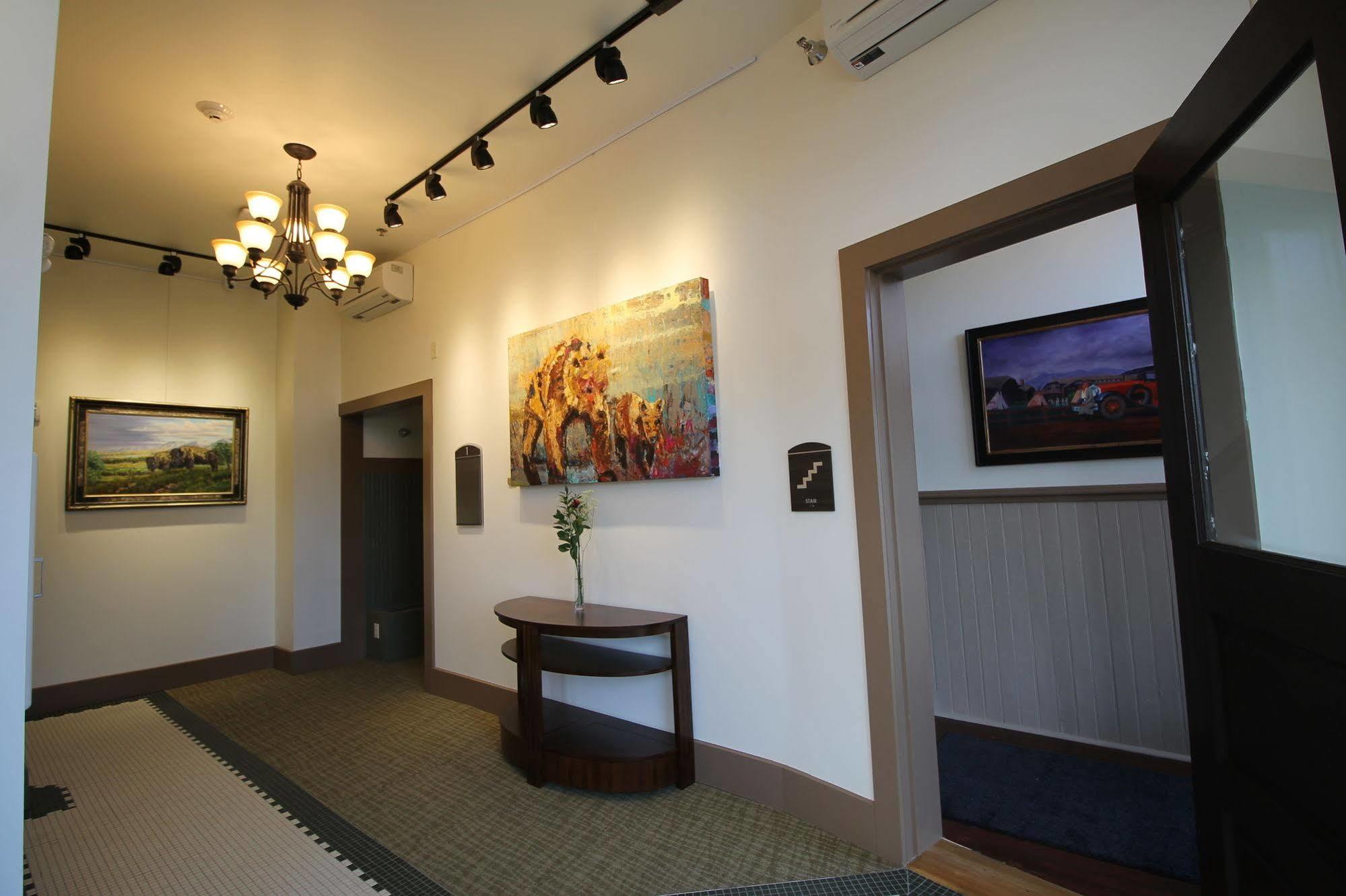 Historic Hotel Arvon Great Falls Exterior photo